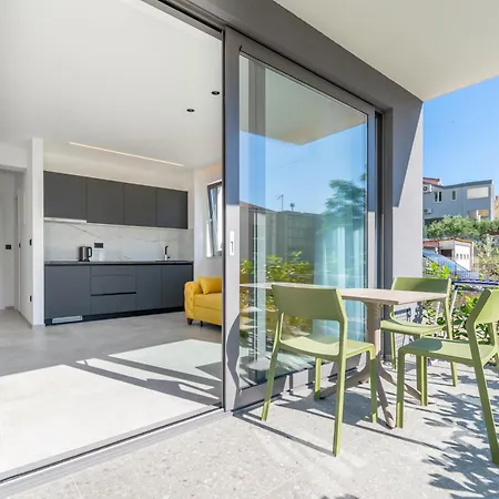 Apartment Pino 1