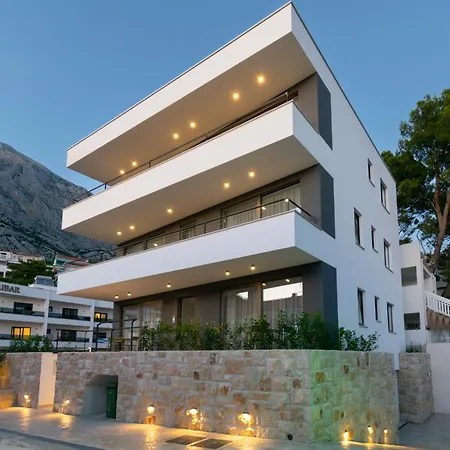 Apartment Pino 1