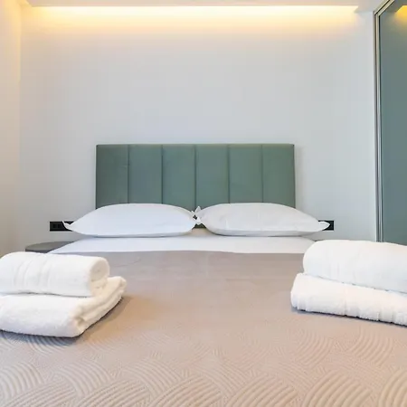 Pino 1 Apartment Baska Voda